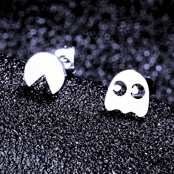 Silver earrings Retro 80s Pac Man Earrings Stainless Steel - Picture 2 of 4